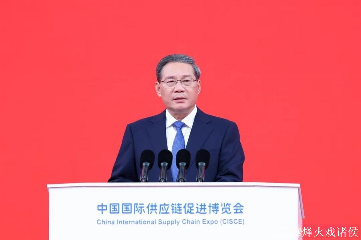 李强主持召开国务院常务会议 部署中国（上海）自由贸易试验区试点措施复制推广工作 听取构建房地...